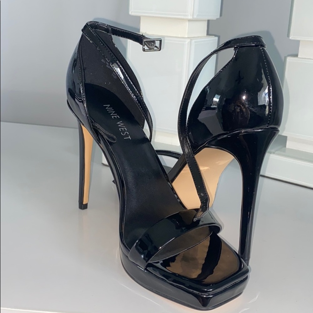 Black Nine West heels 🖤 - Picture 7 of 7